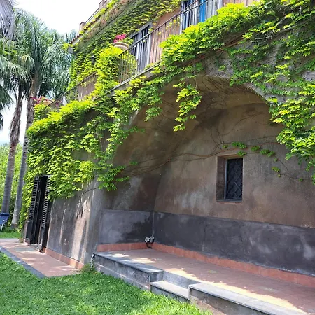 Casale Blanco Holiday home San Leonardello